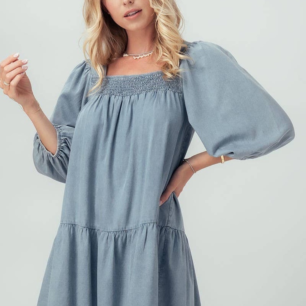 NWT Denim Tencel tiered chambray dress  Square Neck Short Sleeve